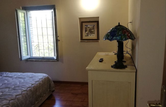 Amaranth House Rooms and Apartments - Foto 3