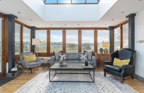 Oaktree Lodge - Luxury Cottage, Hot Tub, Sea Views - Foto 94