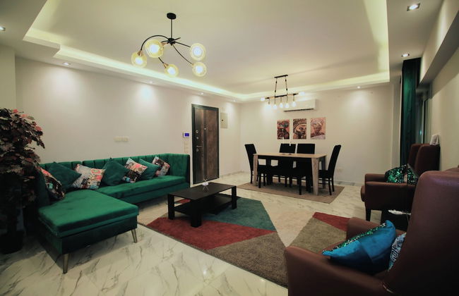 Smart Luxury Apartment in new Building of Compound - Foto 15