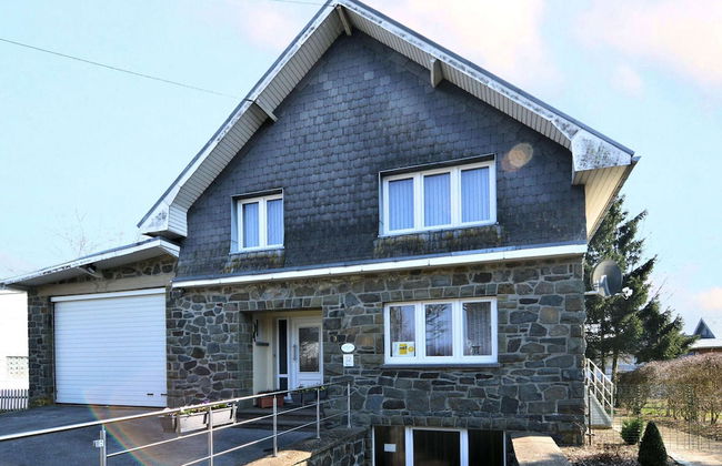 Apartment in Liege With Sauna & Hot Tub - Photo 1