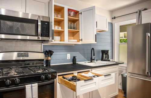 Golden Haven - New Corporate Apt Downtown - Foto 17