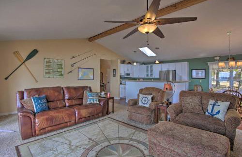 Lakefront Home with Shared Boat Ramp in Grove! - Foto 4