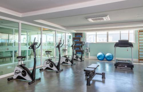 Flat confortável em Imbetiba com piscina e academia - Foto 7