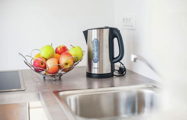 Luxury Apartment With Private Balcony in Quiet Area - Foto 11