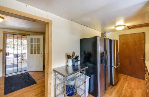 Hike, Bike and Boat Cabin with Dock on Seeley Lake! - Foto 9