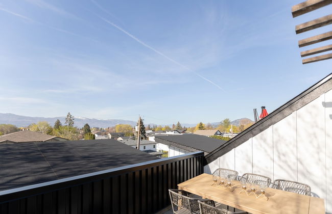 DT 3-lvl Townhouse w Rooftop Patio - Photo 42