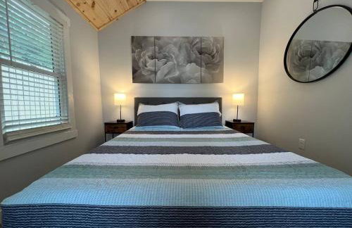 Edgerton Escape 2 on Water with Dock - Photo 6