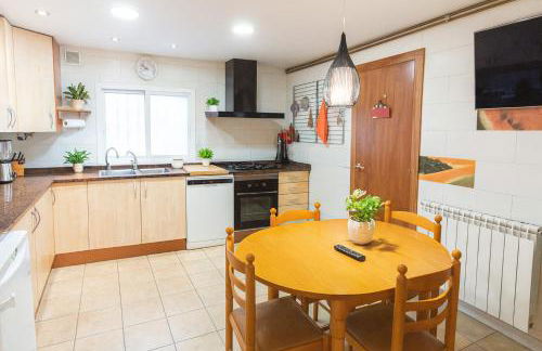 Catalunya Casas Beautiful villa just 25 km from the beach of Lloret de Mar - Foto 10