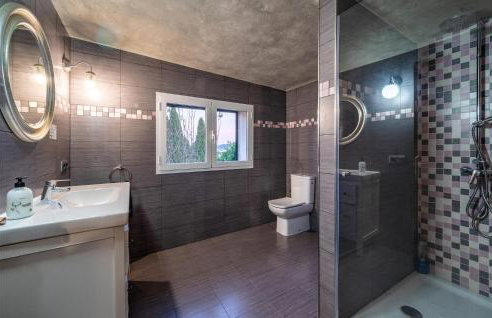 Awesome Home In Sineu - Foto 27