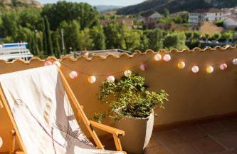 Ático con terraza en Graus-Pirineo de Huesca - Foto 1