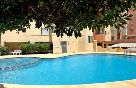 LAS OLAS GANDIA - Alquiler solo a familias - Foto 7