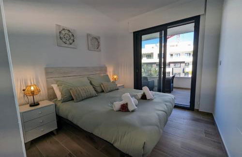 Poolside 2BR apartment Villamartin - Foto 10