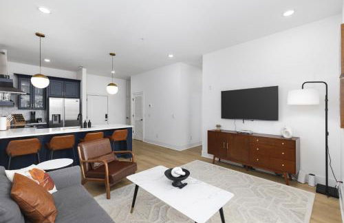 3 Miles to Downtown Broadway Bars - Walk to Coffee from Condo - Foto 2