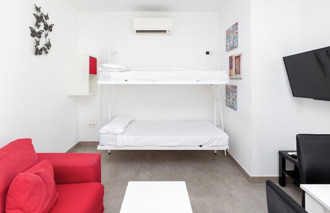 Nest Flats Granada - Photo 60