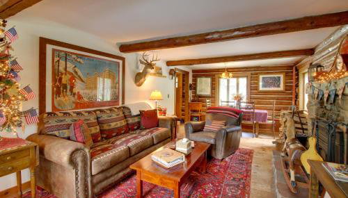 Award-Winning Log Cabin, Top 5 in New England! - Foto 3