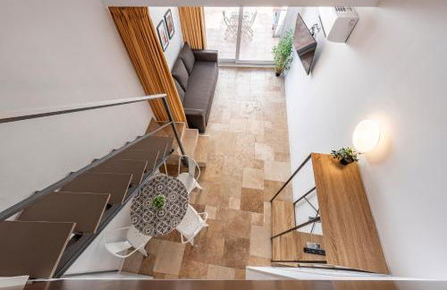 Atico duplex con Barbacoa y Terraza en Barri Port Maritim - Foto 31