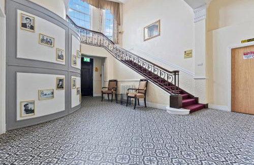 Private Studio in Dudley,Kitchen&Bathroom,Sleeps 1 - Photo 22