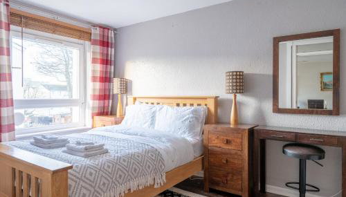Lovely 1-bedroom property with balcony in West end - Foto 2