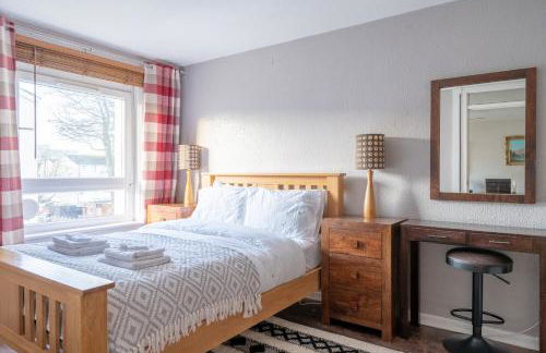 Lovely 1-bedroom property with balcony in West end - Foto 2