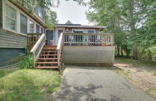 1 Mi to Ferry Terminal Oak Bluffs Family Retreat! - Foto 28