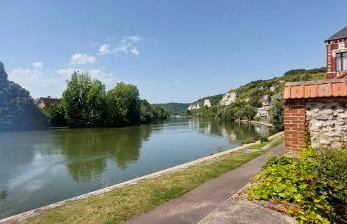 Cozy Apartment In Les Andelys With Wifi - Foto 13