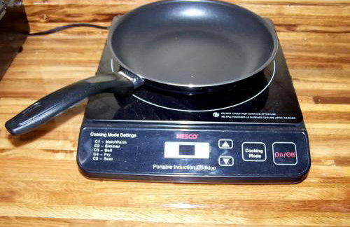 Hillbilly Chic Tiny House Near Nashville with WiFi, Kitchenette, Fire Pit & Trails - Foto 57