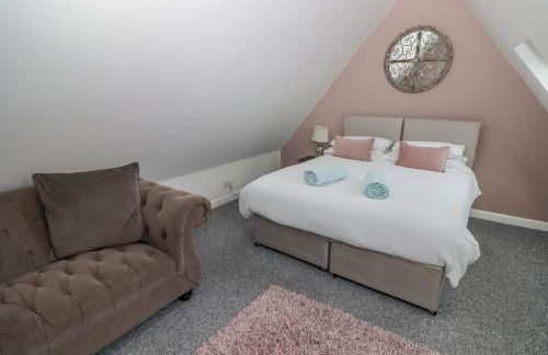 The Chapel - Photo 25