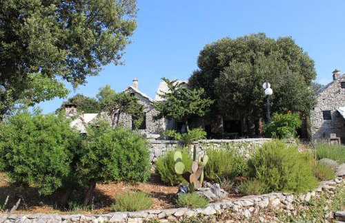 Country House Hacienda - Photo 35