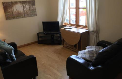 The Culloden is a Comfortable two Bedroom Apartment That Sleeps Four Adults - Photo 29