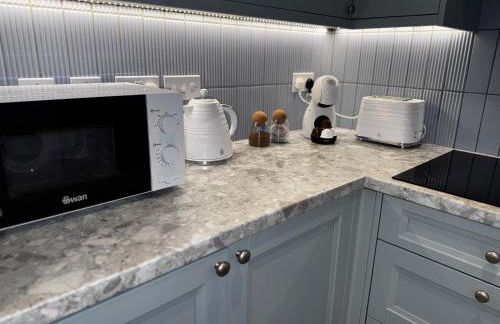 2 bed apartment close to beach - Foto 18