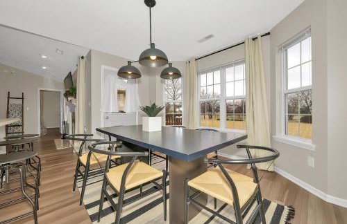 Luxurious Grand Park Family Home with Game Room and XBox - Foto 18