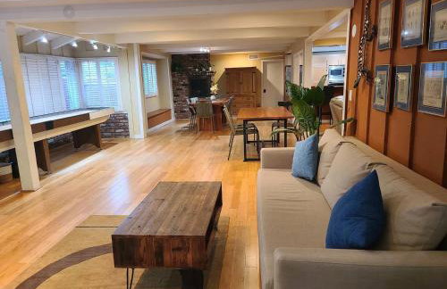 Westside Retreat w Yard, Grill, Hot Tub, Near Sofi Stadium, LAX, and the Beach - Foto 50