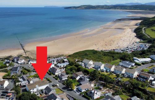 2 Bed Sea View Apartment with Balcony Parking - Pass the Keys - Foto 6