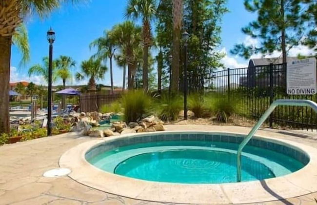 3br, 2.5ba Townhome W/ Lake View, Sunny Rear Yard 3 Bedroom Townhouse by RedAwning - Foto 11