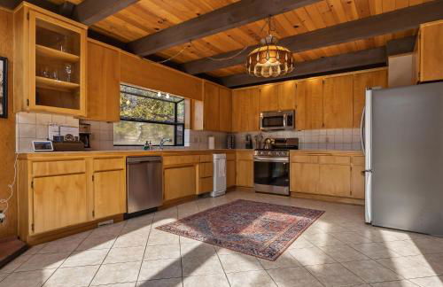 Hygge Haus Sequoia - Large Private Cabin w Views - Foto 40