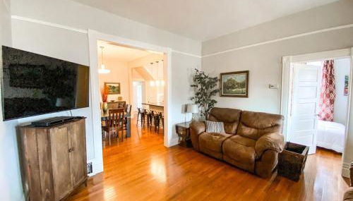 New Remodel in upscale neighborhood - Foto 2