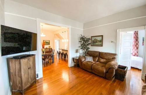 New Remodel in upscale neighborhood - Foto 2