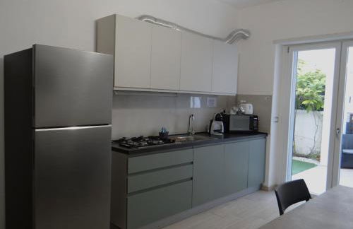 Casa Cinzia con piccolo giardino - Foto 10