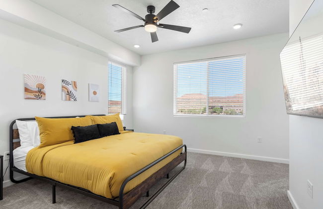 Vintage Desert 5 BDR w/ Resort Amenities - Foto 7