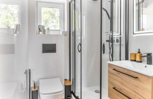 Kaszubska Kryjówka - Komfortowy 8 osobowy Domek w sercu Kaszub - Jacuzzi, Sauna, Rowerek Wodny, Jezioro, Las, Salon Gier! - Foto 27