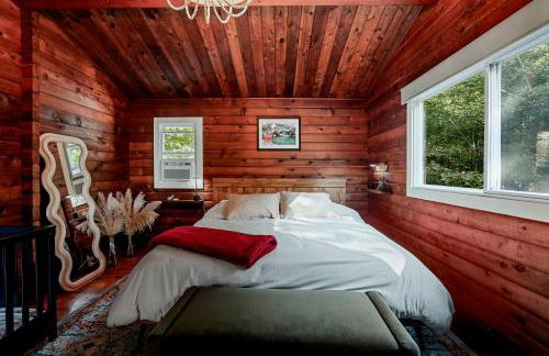 Iconic Chalet with Sauna, Hot Tub, Fire Pit, Plunge - Foto 28