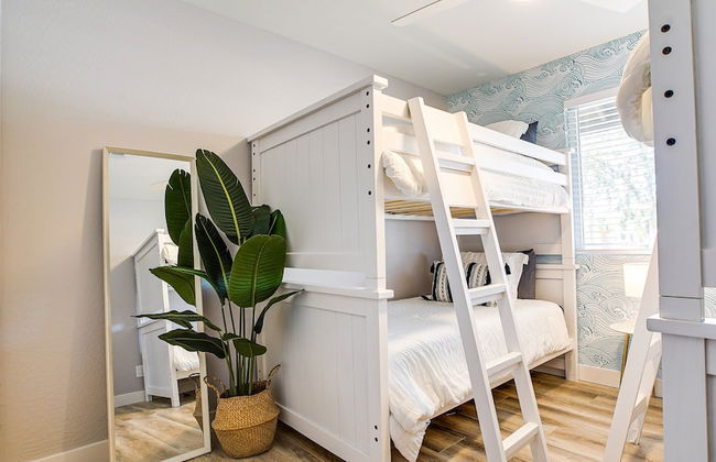 Laurel Gilbert - Photo 5