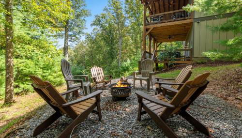 A Mornings Mist - Scouts Overlook - Romantic Retreat, Hot Tub, Cozy Fireplace, Mountain Views at Scouts Overlook - - Foto 3, Other