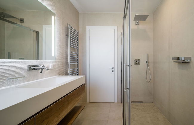 Beachfront Villa Grey Martini with Pool - Foto 33