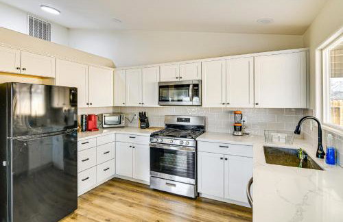 1 Mi to Pioneer Crossing Casino Fernley Retreat! - Foto 2