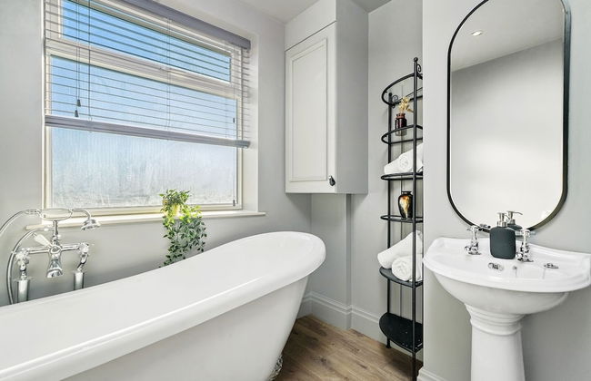 Stone Pit Apartments - Photo 1