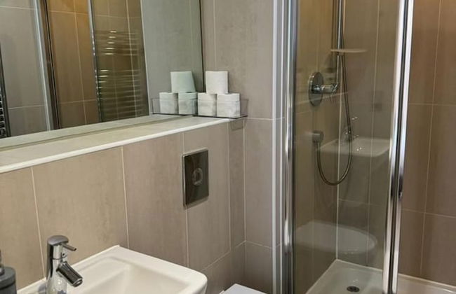 Leeds Apt - Hottub - Sleeps 6 - Special Occasions - Foto 11