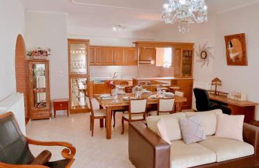 Garden Beach House - Photo 22