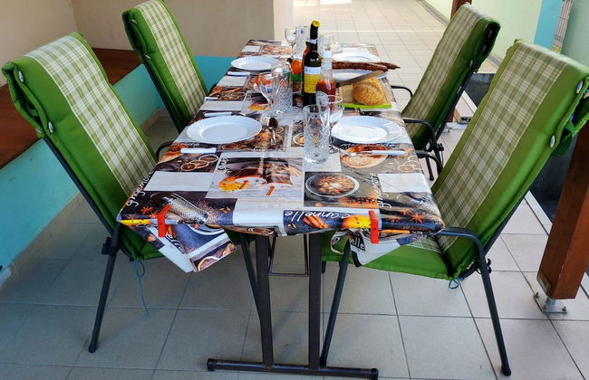 Charming Apartment 3 Sleeps 4 Guests - Photo 29