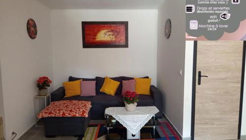 Cosy appartement RDC-terrasse et parking privé - Foto 2